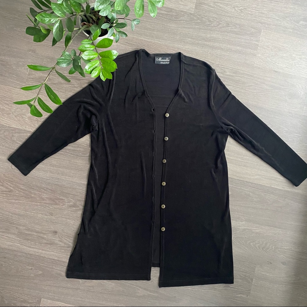 Marallis Thin Black Cardigan with Buttons